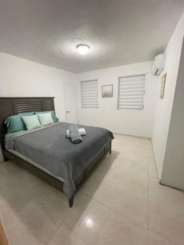 Las Olas Beach Apartments Arecibo Exterior foto